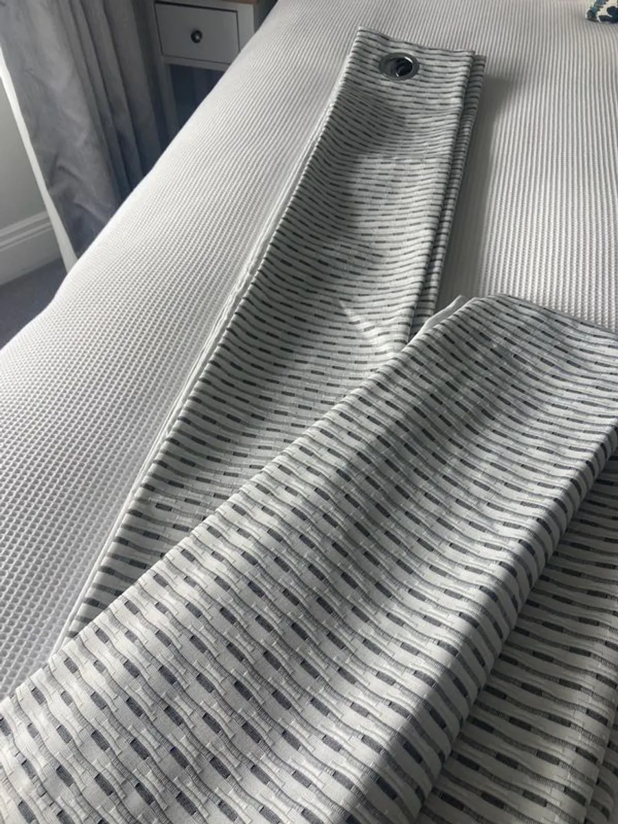 Curtains - Image 1