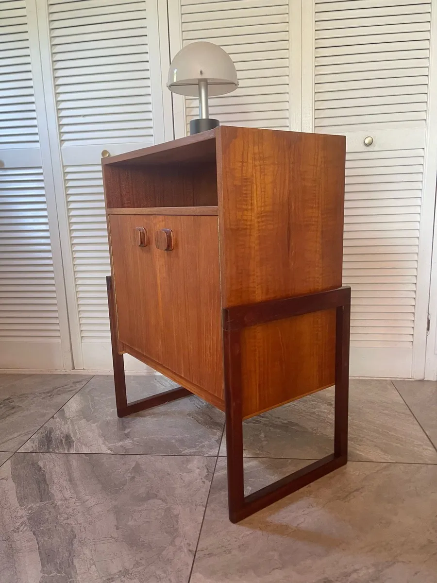Mid century record cabinet - Image 3