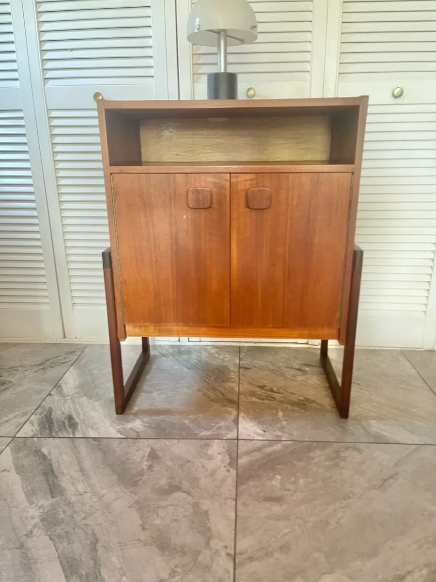 Mid century record cabinet - Image 4