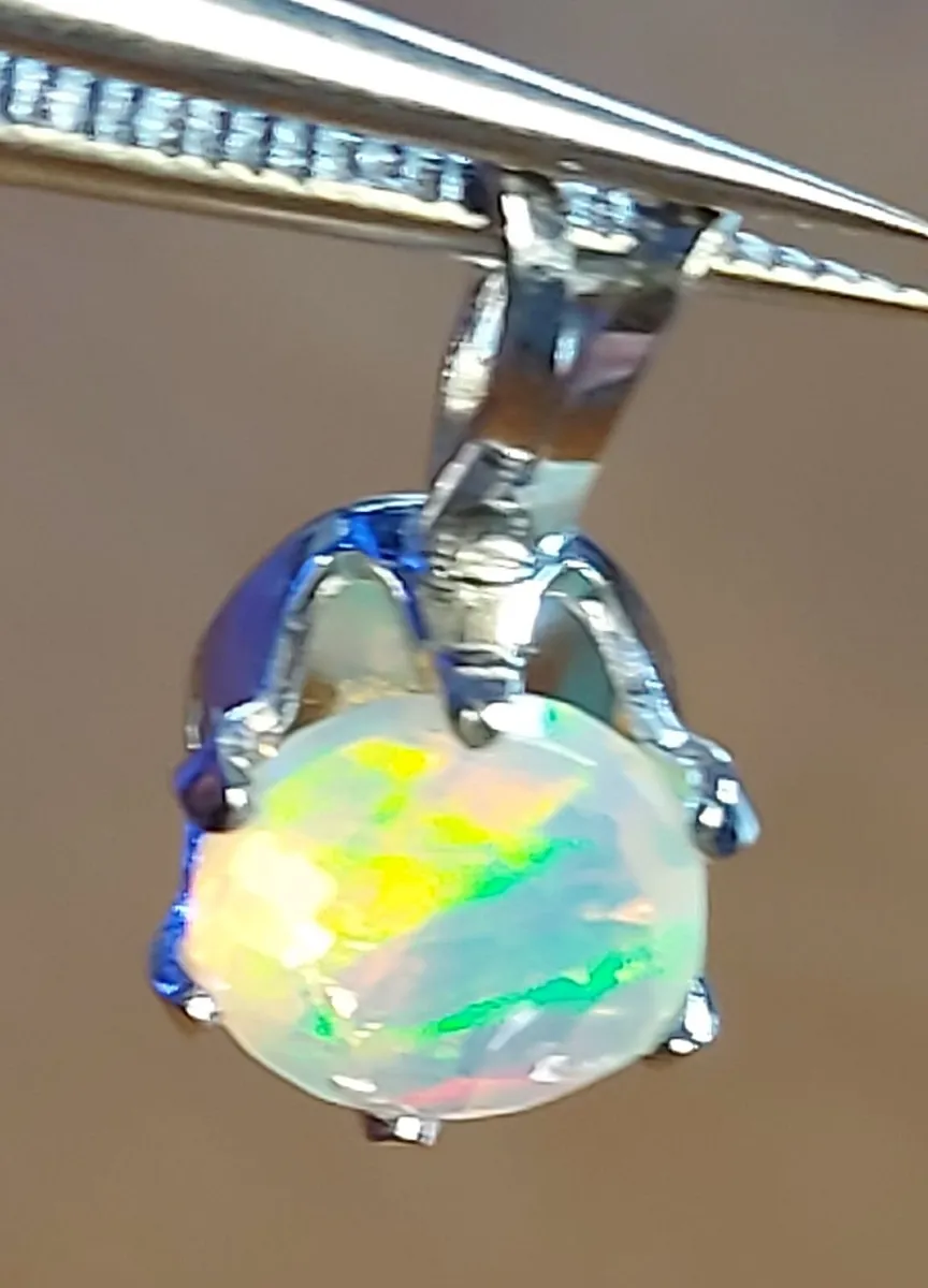 Opal 0.57ct S925 Rhodium-plated Pendant - Image 1