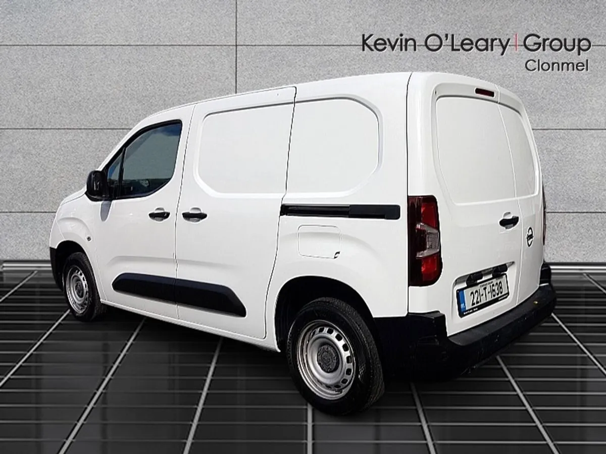 Opel Combo COMBO L1H1-1.5 100BHP -DSL-6SP-M - Image 3