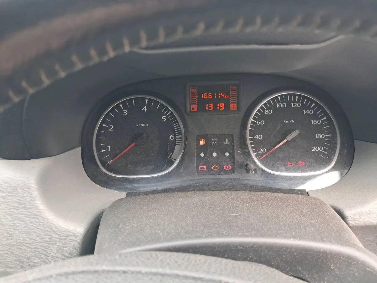 2015 Dacia Duster-4wd - Image 3