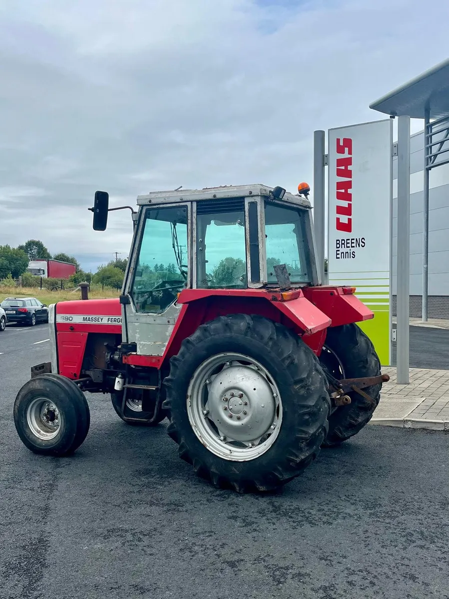 Massey 690 - Image 2