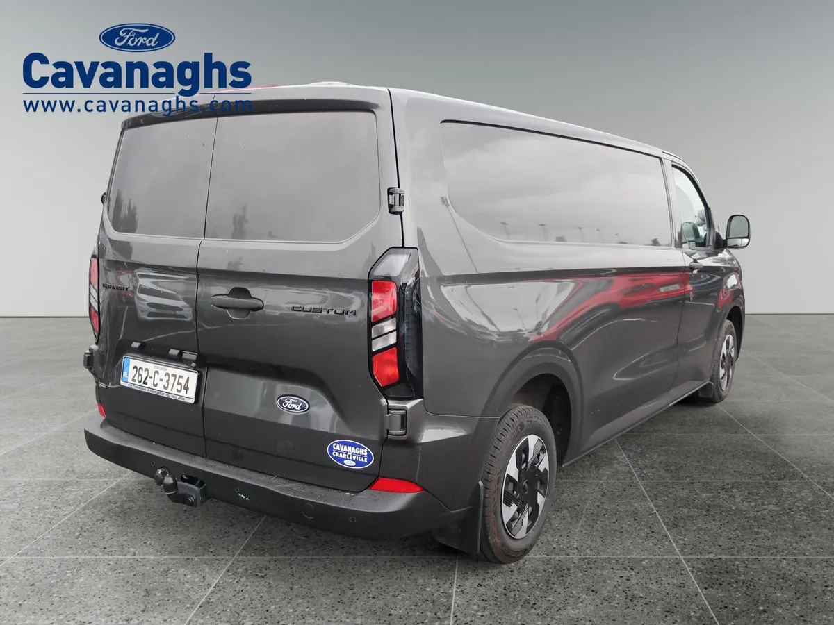2026 Ford Transit Custom Trend LWB 320 AUTO PHEV - Image 4