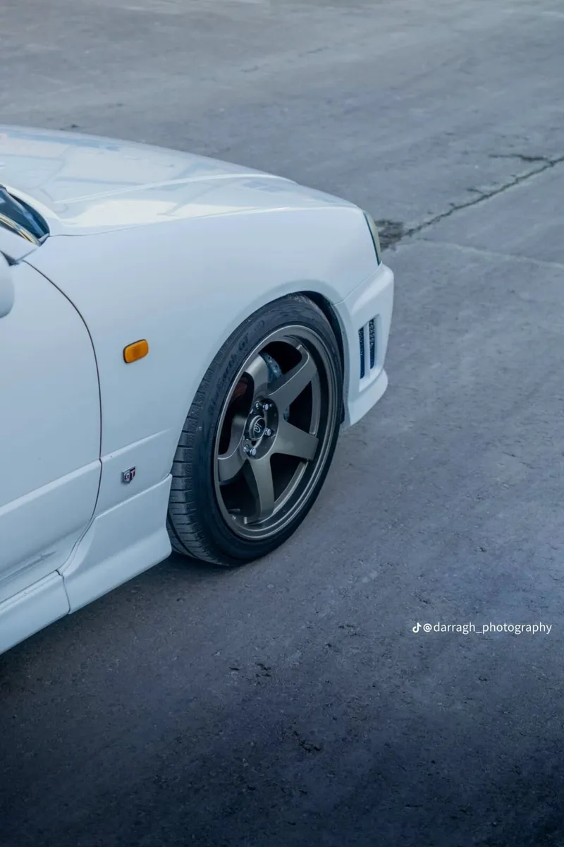 Nissan r34 gtt skyline - Image 2