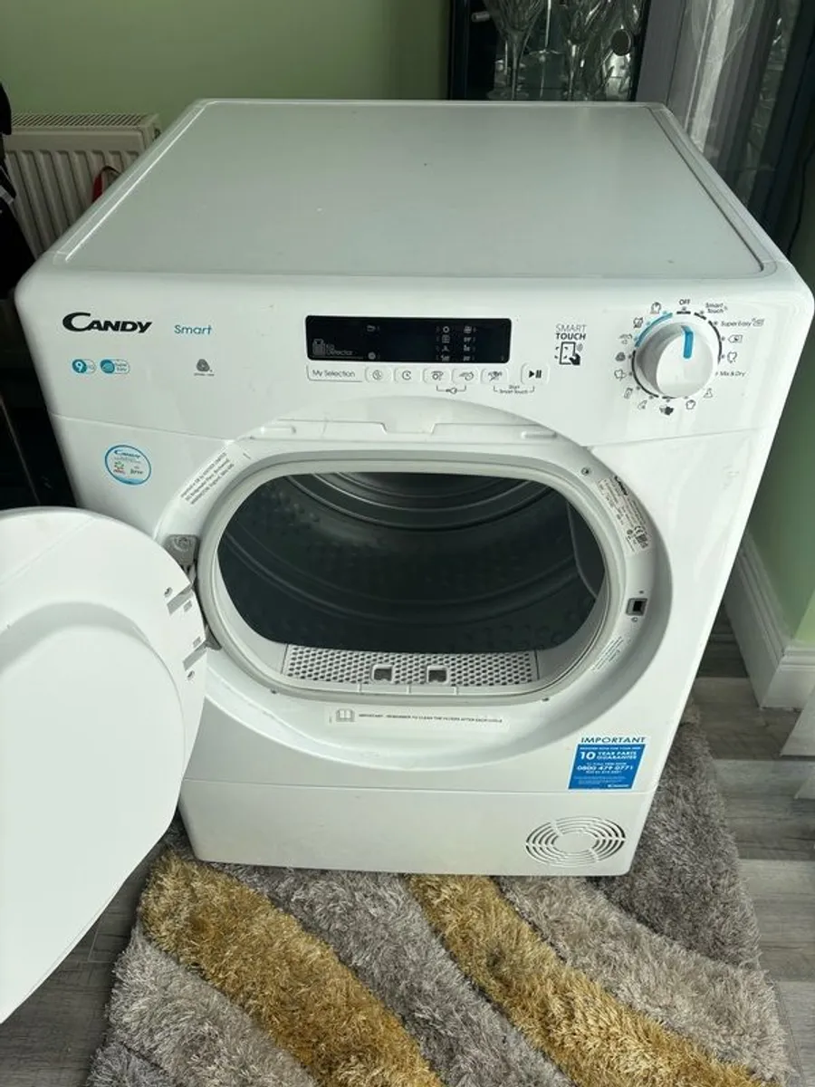 Candy Smart Condenser Drier. - Image 2