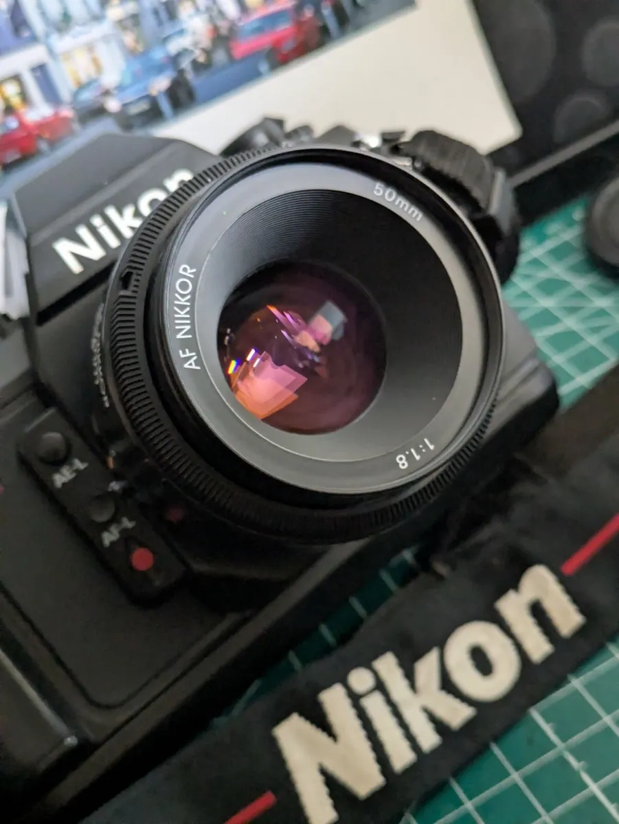 🎞️ Nikon F501 Autofocus film SLR camera + 50/1.8 - Image 1