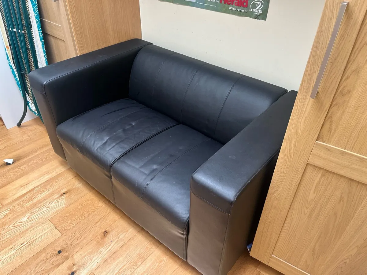Free two-seater leather couch - Image 2