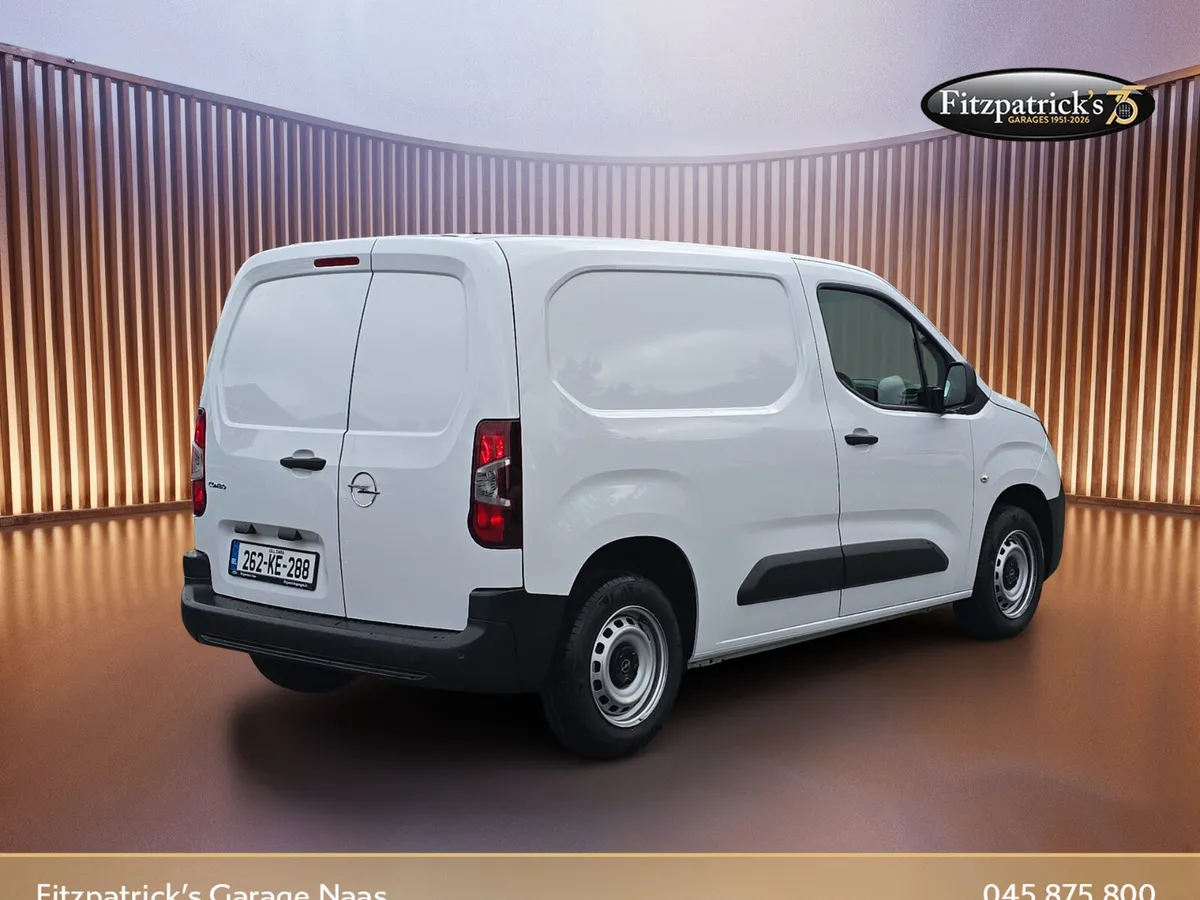 Opel Combo Komfort L1H1 1.5d Demo with 3.9% Financ - Image 3