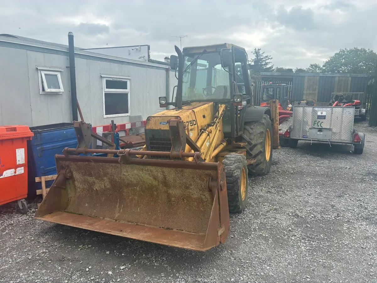 Ford 675D Turbo digger - Image 3