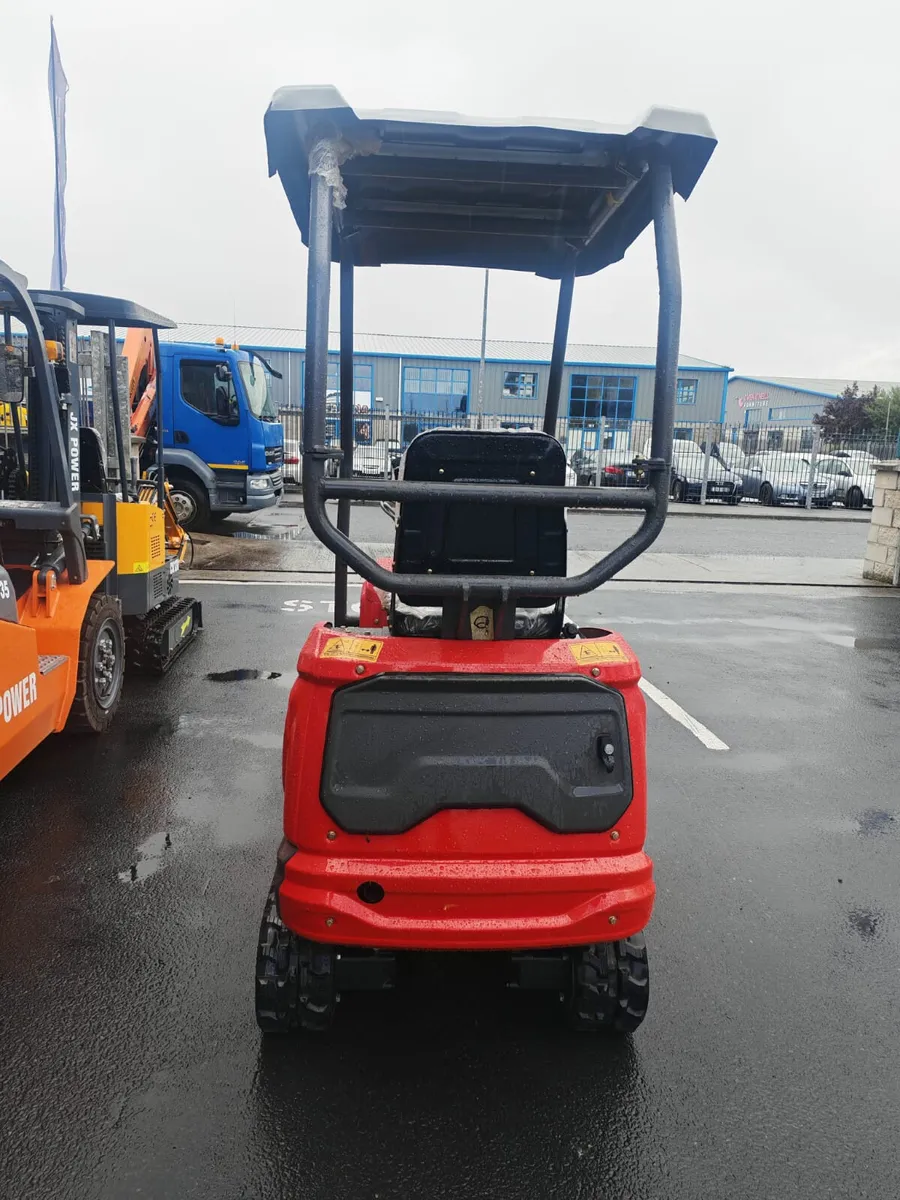 For Sale: Donson 1.5 Ton Mini Diggers - Image 4