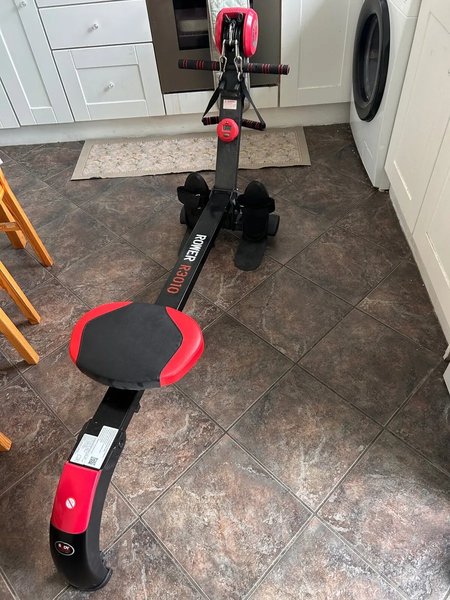 Rower r3010  - rowing machine - Image 2