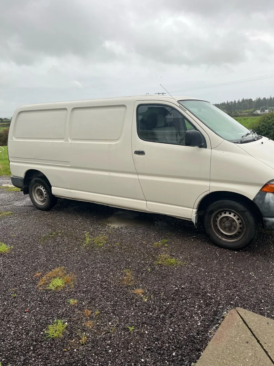 Toyota Hiace - Image 1