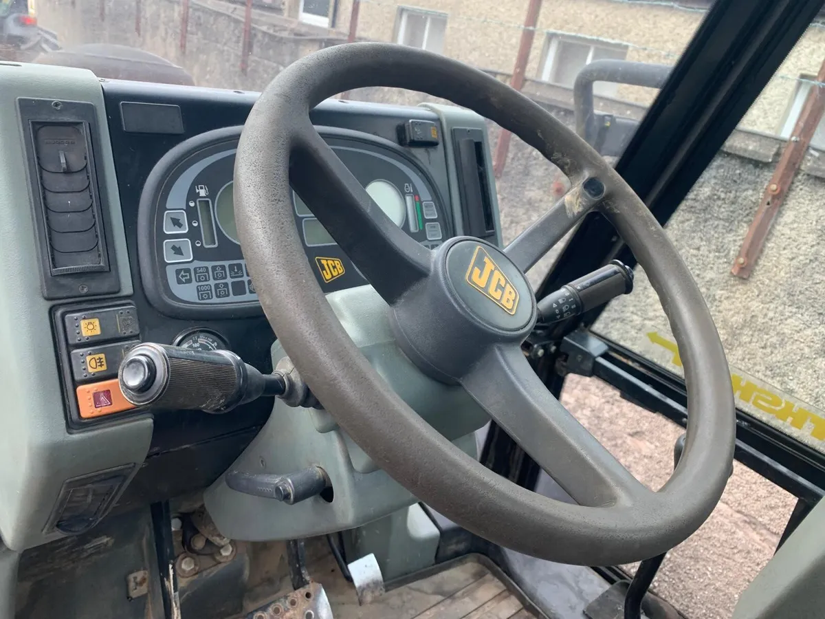 JCB 2135 FASTRAC, 2002,50K - Image 3
