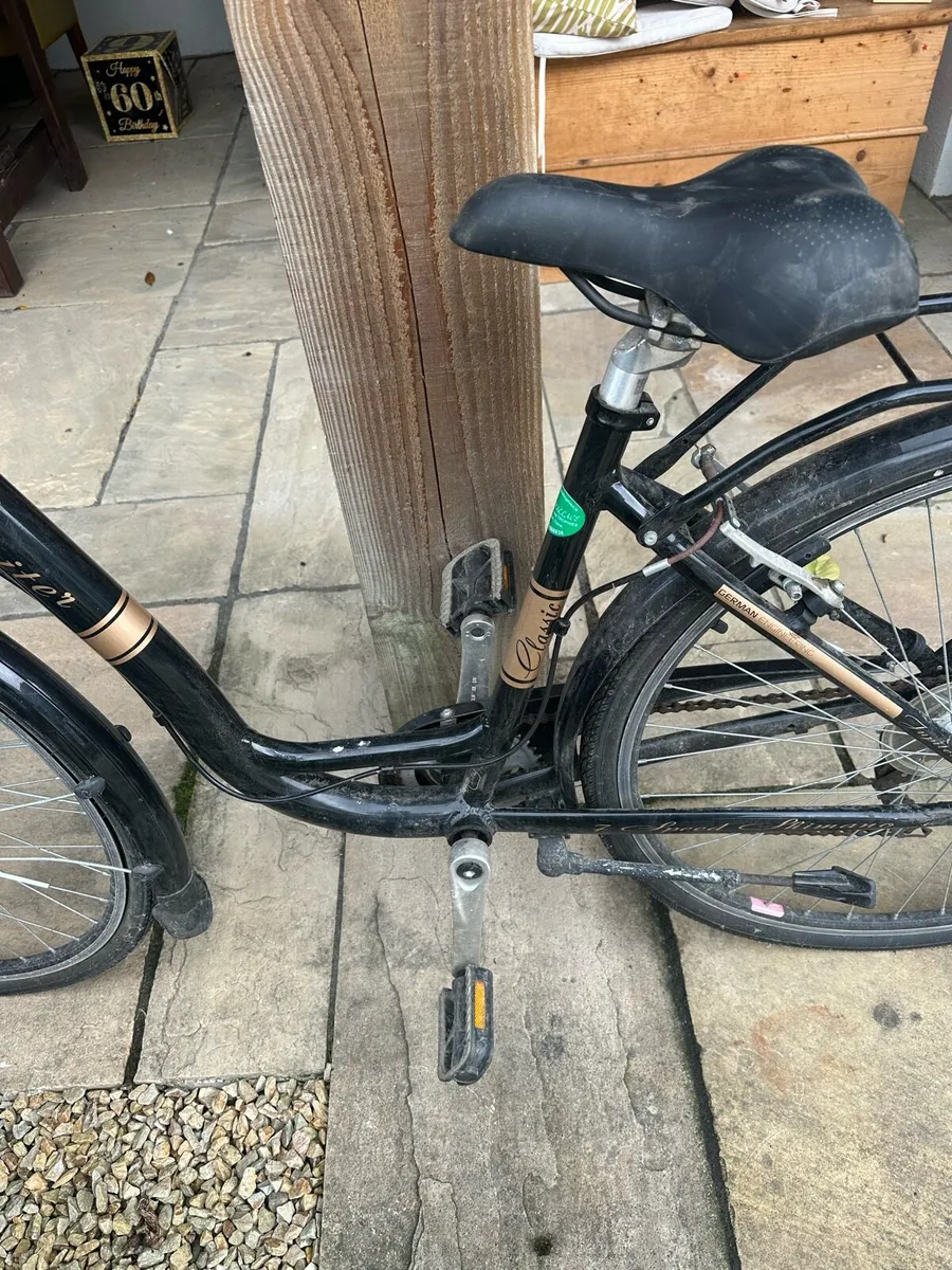 Jupiter ladies bike bicycle with basket - Image 1