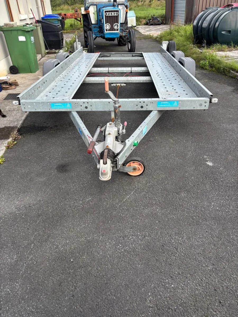 Car Transporter - Image 1
