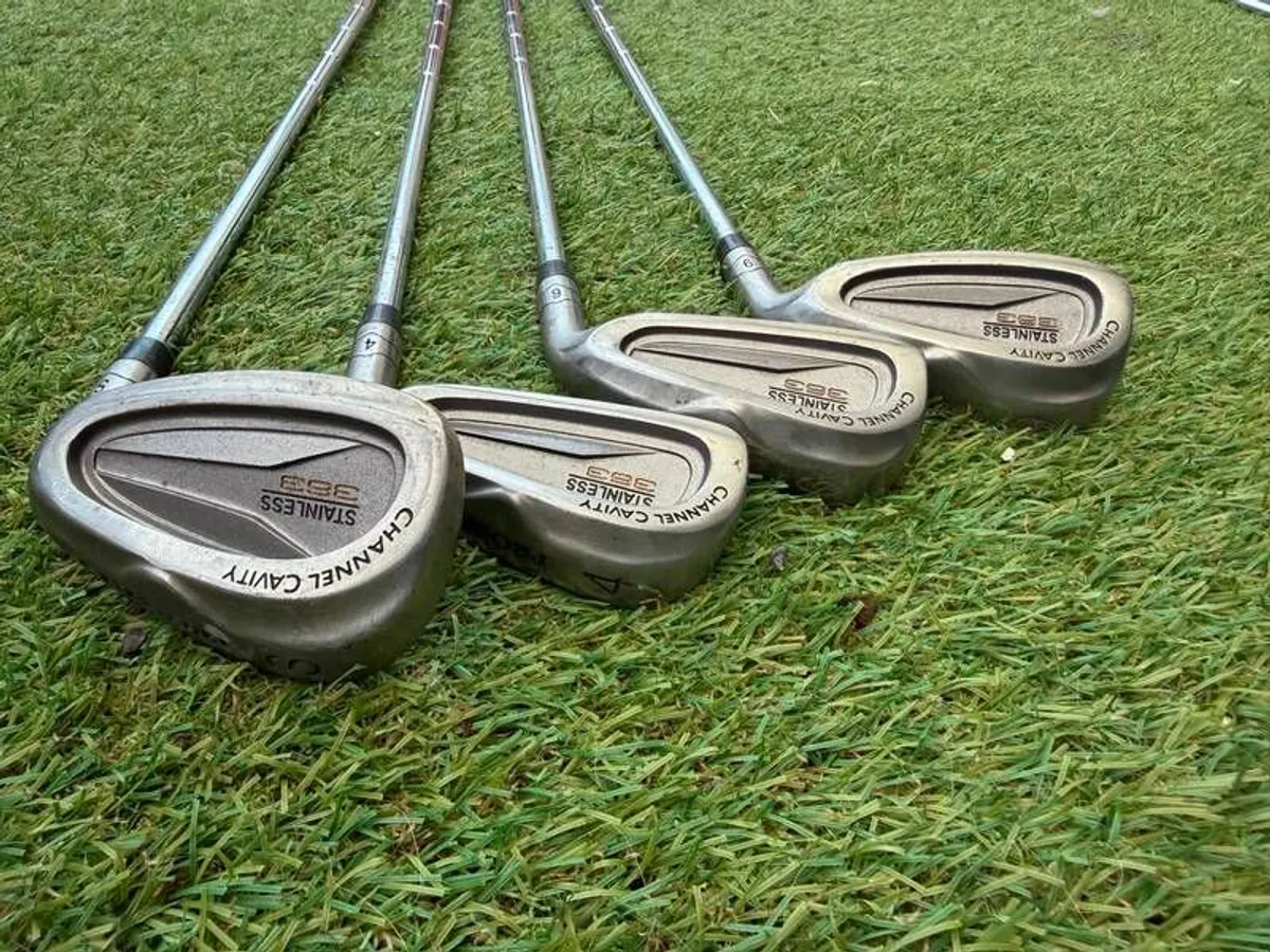 Vintage Golf Club Set Callaway Big Bertha - Image 3