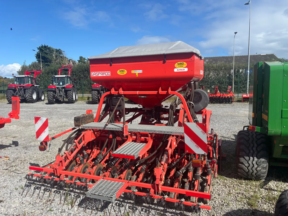 Maschio/ Gaspardo one pass unit - Image 4