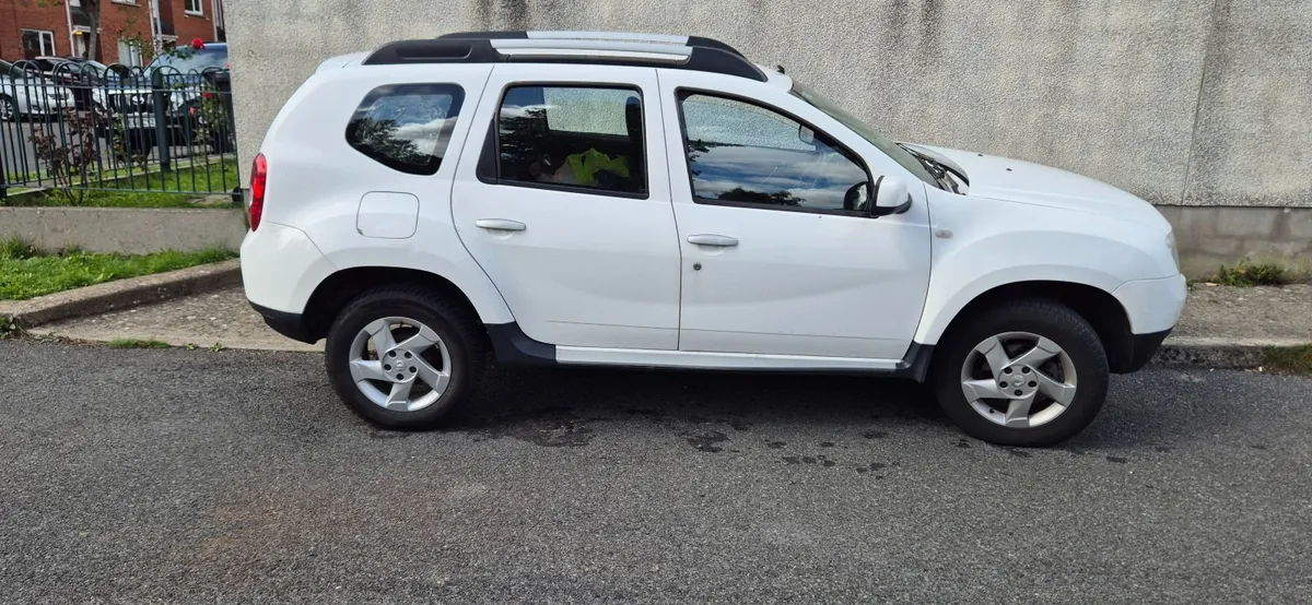 Dacia Duster 2014 - Image 1