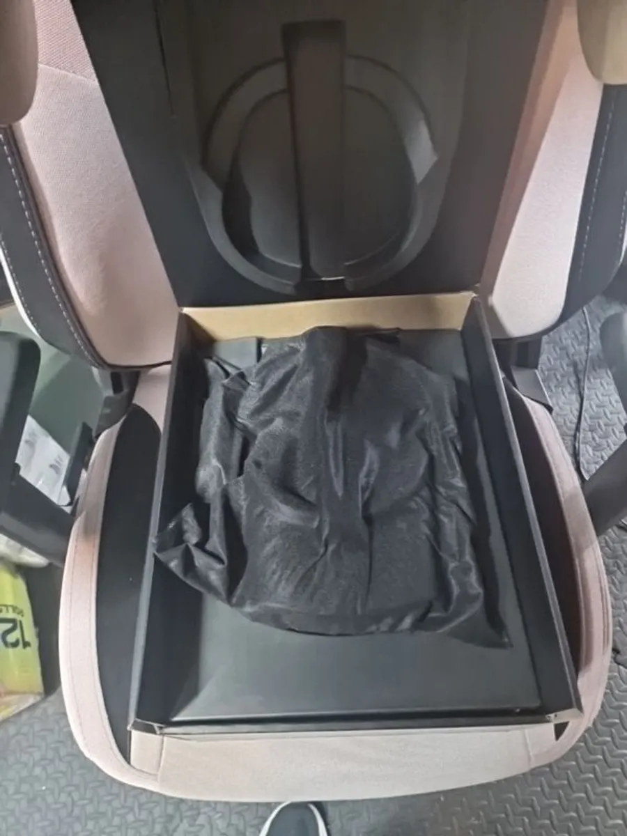 HP Reverb G2 V2 VR Headset - Image 2