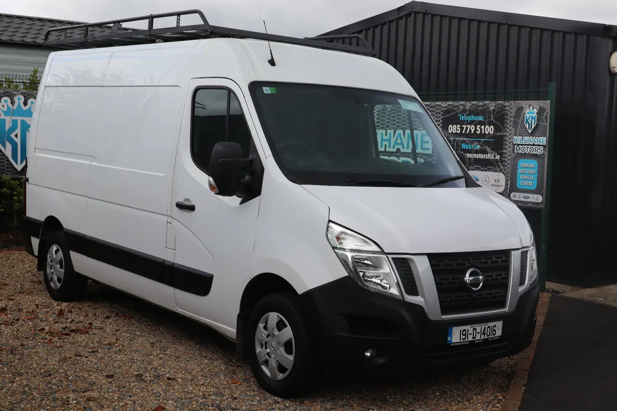 Nissan NV400 2019 MWB NO VAT - Image 1