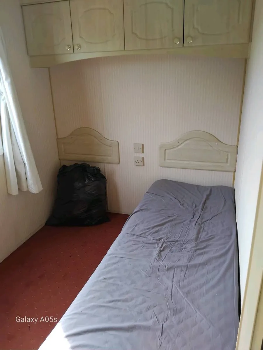 Mobile Home - Image 3