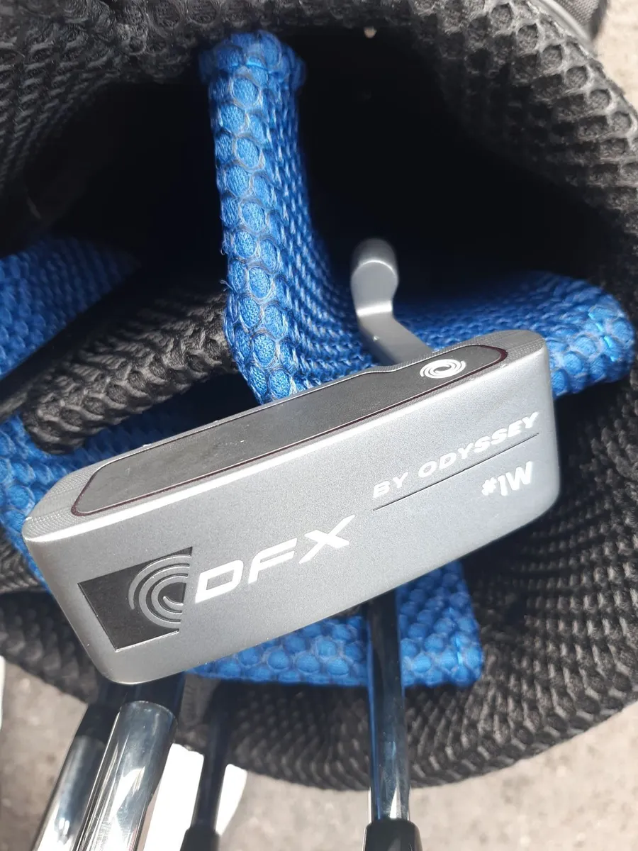 Callaway XR Golf Clubs and stand bag - Image 4