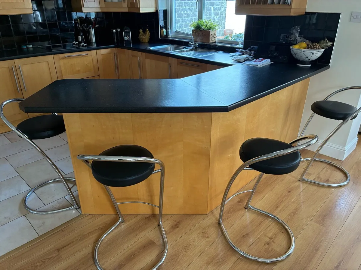 Kitchen - Image 4