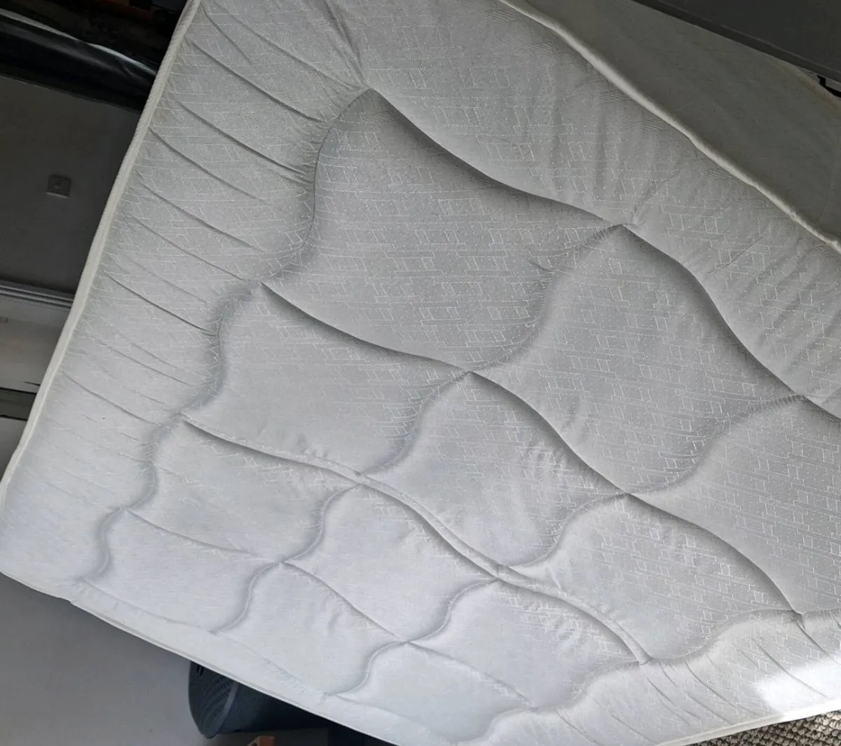 Double bed and mattress - Image 2