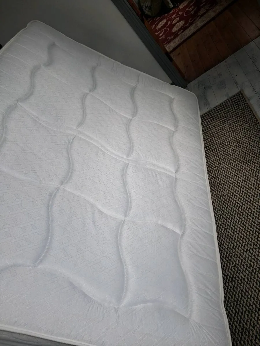 Double bed and mattress - Image 1