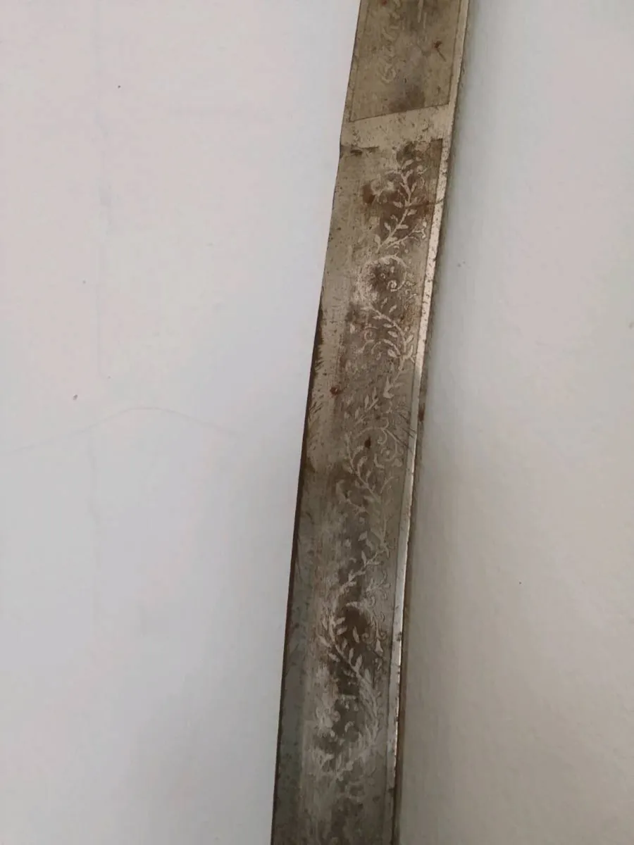 Vintage lion head brass sword india - Image 4