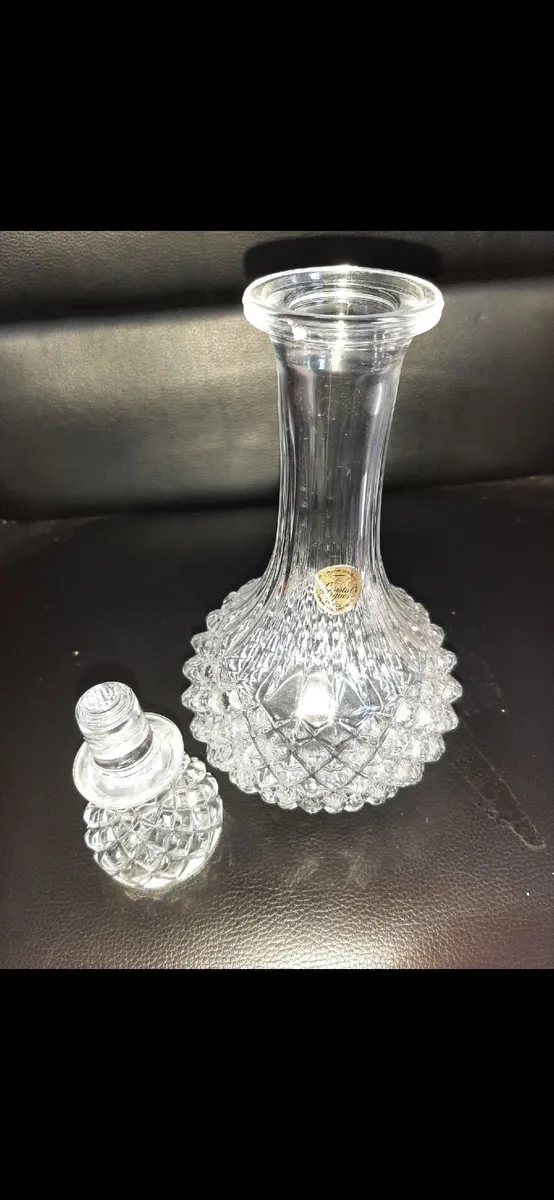 Vintage Cristal d'Arques lead crystal decanter. - Image 2