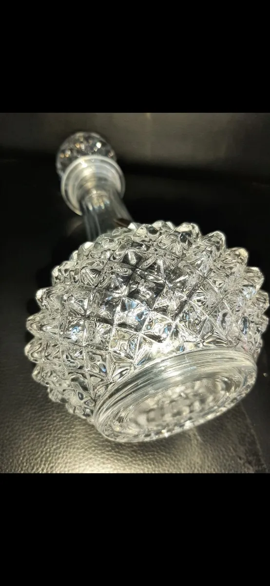 Vintage Cristal d'Arques lead crystal decanter. - Image 4