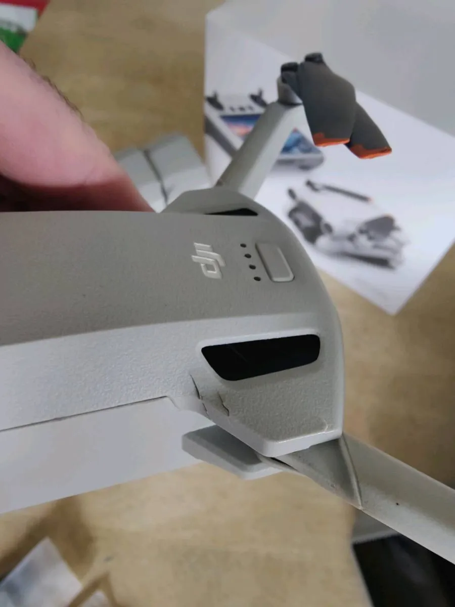 DJI Mini 3 Pro + Flymore kit - Image 4