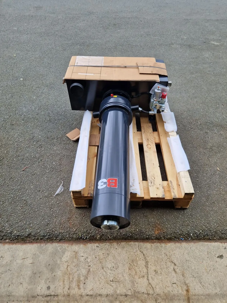 Hyva & Edbro Tipping Cylinder's - Image 2