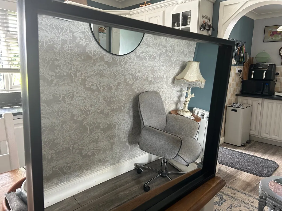 Large mirror - Image 2