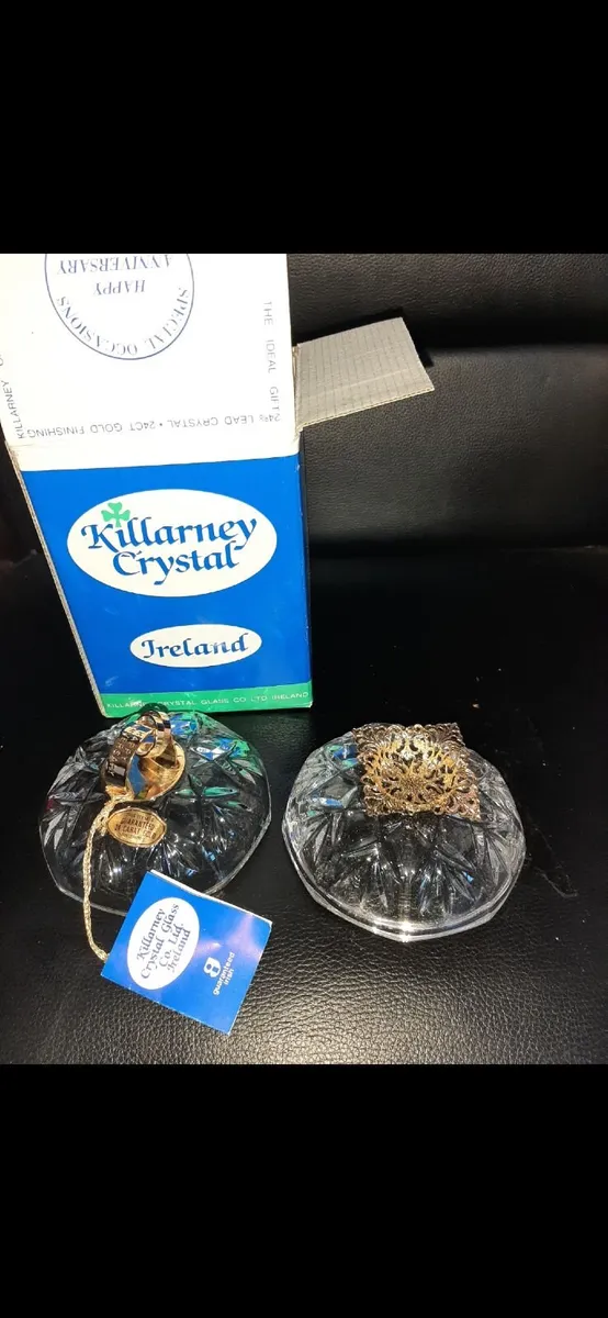 Vintage Killarney Crystal lidded trinket dish - Image 3
