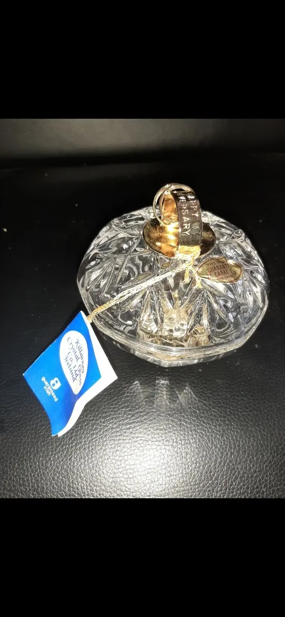 Vintage Killarney Crystal lidded trinket dish - Image 2