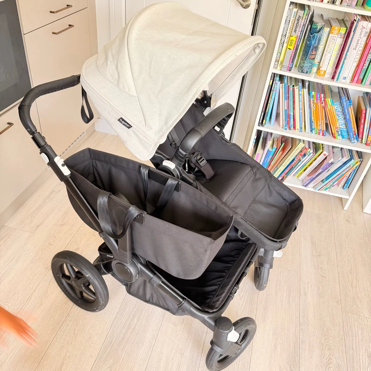 Bugaboo Donkey 5 pram - Image 1