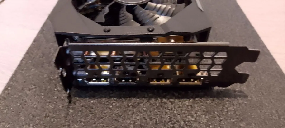 Graphics Card RTX 2070 Super WINDFORCE OC - Image 4