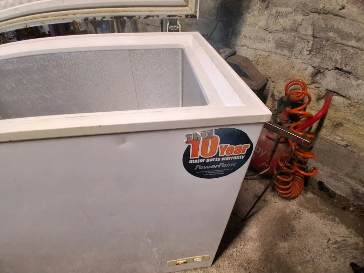 Chest freezer - Image 2