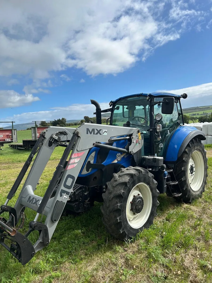 New Holland *Electro command* 2017 T5.100 - Image 1