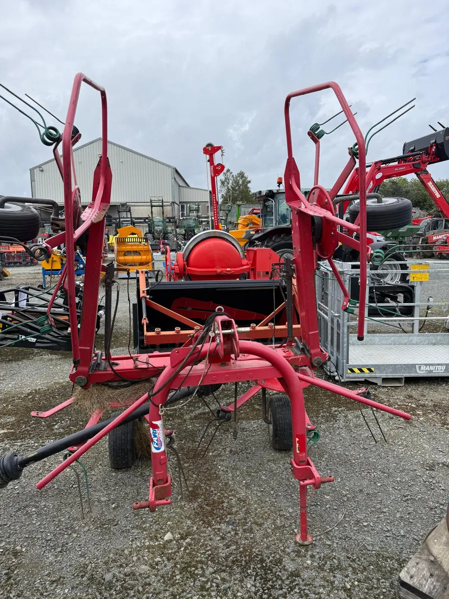 2015 Kverneland 8452 Tedder - €5,500 - No VAT - Image 2