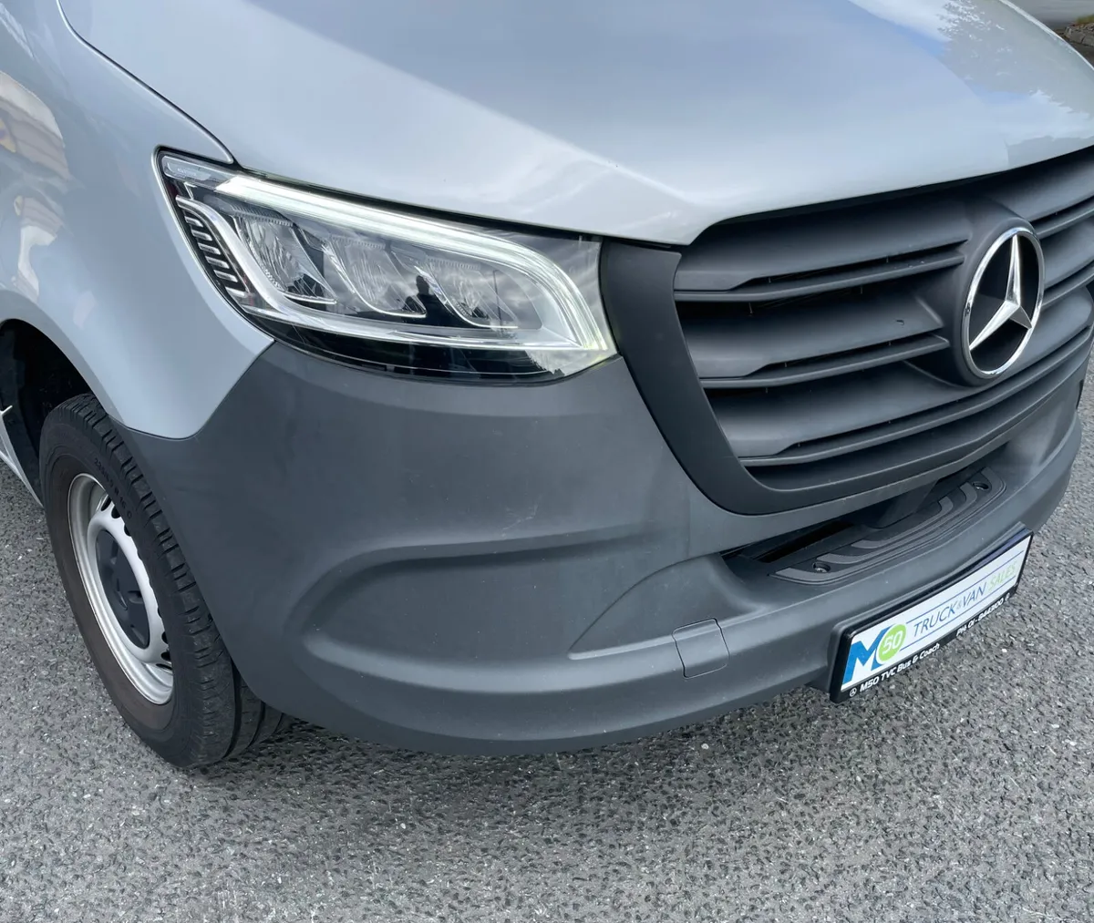 2024 Sprinter 315 Auto Curtain Side &Taillift - Image 3