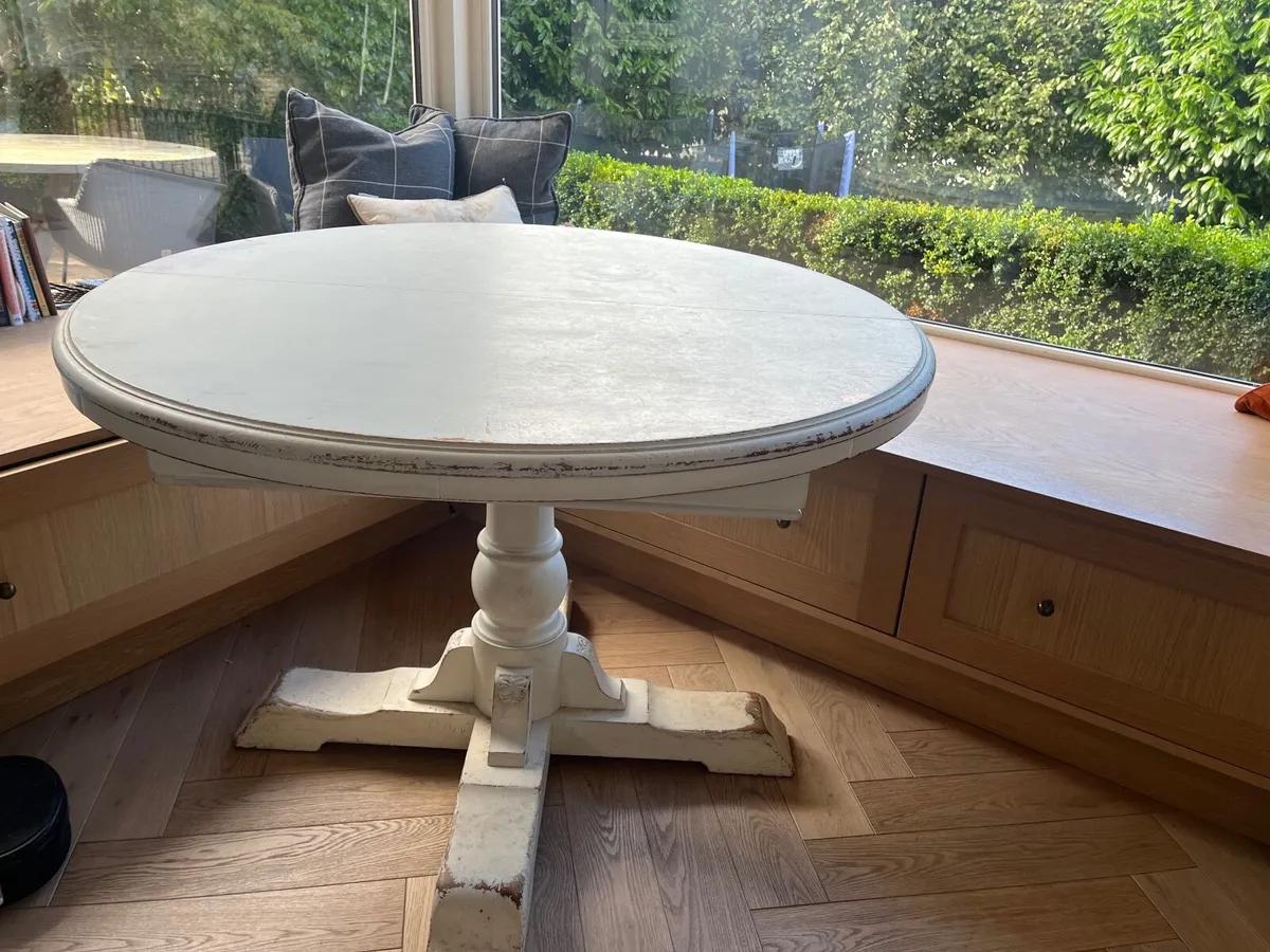 Table - Image 2