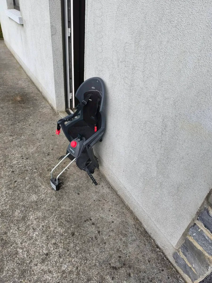 Rear child seat for bike - Image 1