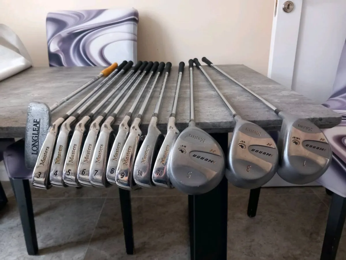 Masters lady's golf clubs and bag. - Image 2