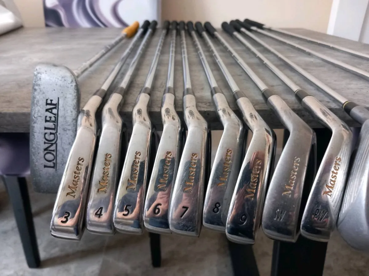 Masters lady's golf clubs and bag. - Image 3