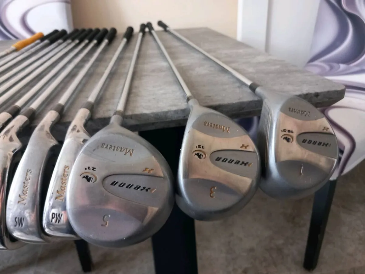 Masters lady's golf clubs and bag. - Image 4