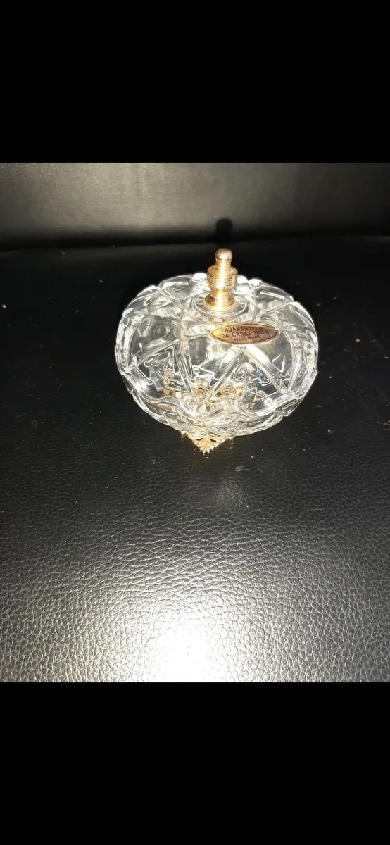 Vintage Killarney Crystal lidded trinket dish. - Image 4